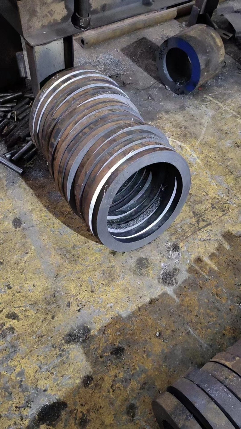 云南云南云南30CrMo无缝钢管切割